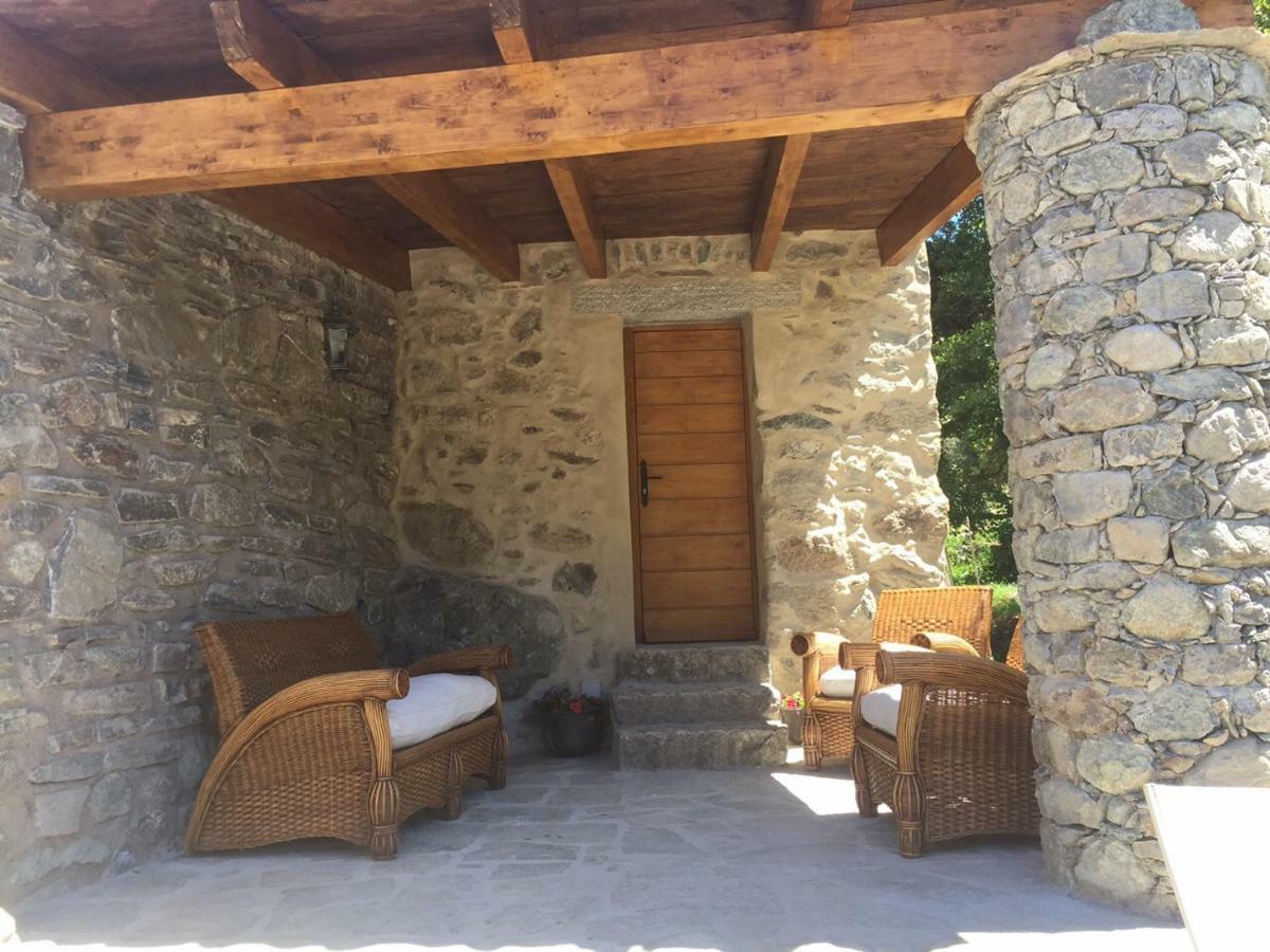 Affittacamere U Fragnu Omessa Esterno foto